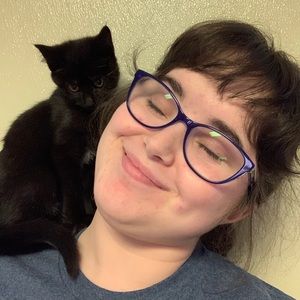 Meet your Posher, Emma